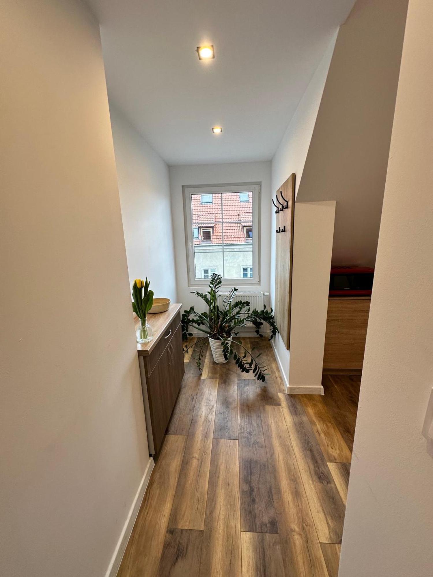 Pozytywny Apartament Przy Rynku For 2 Рачибож Екстериор снимка